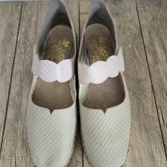 Rieker Mary Jane Women's Size 41 Cream Shoes - Picture 4 of 13